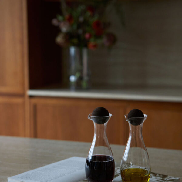 Alternative view of Nature olja/vinägerflaska med korkkula, 2-pack